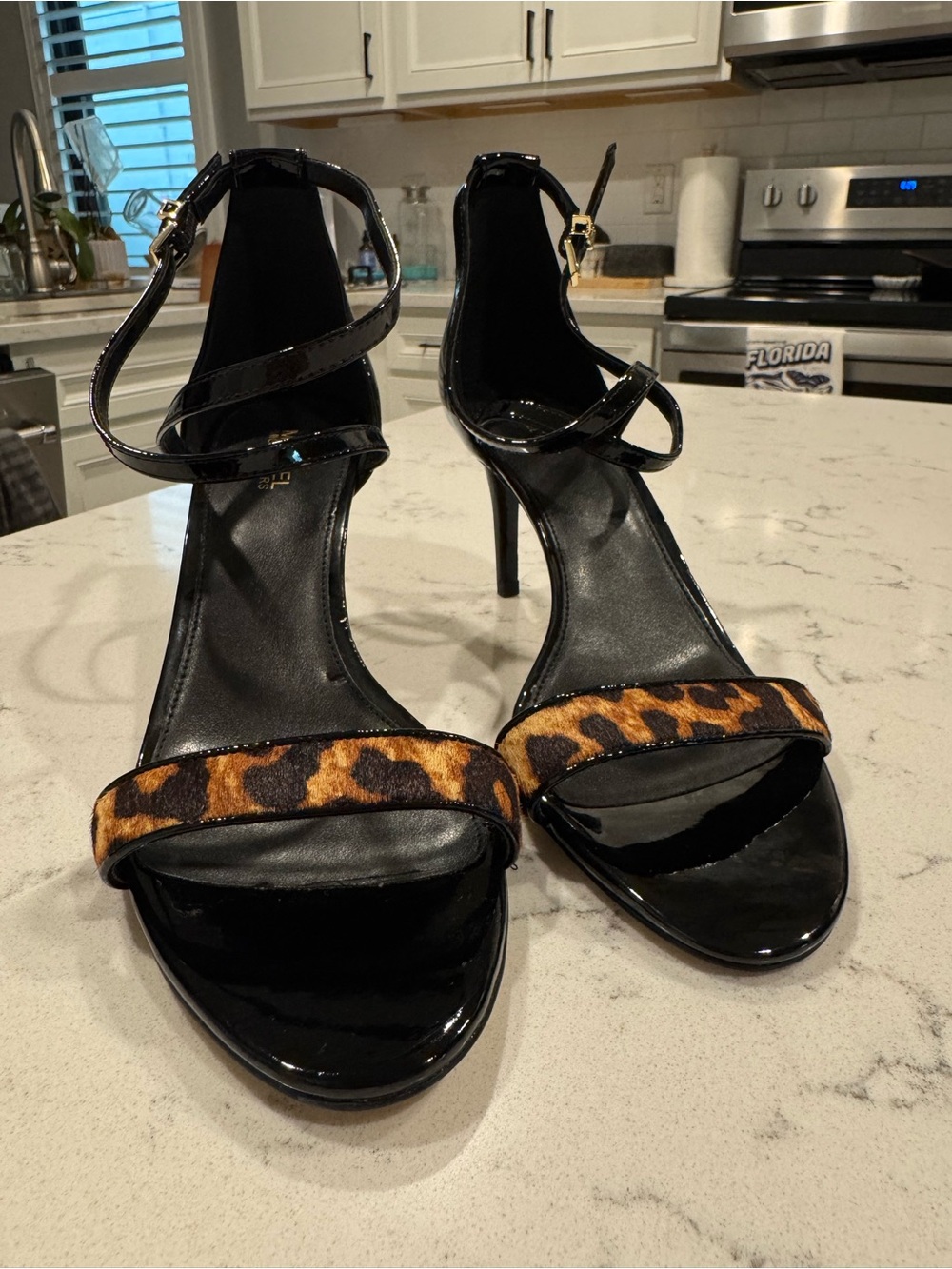 NWOT Michael Kors Ava Strappy Mid-Heeled Sandal Black Leopard | Size 8